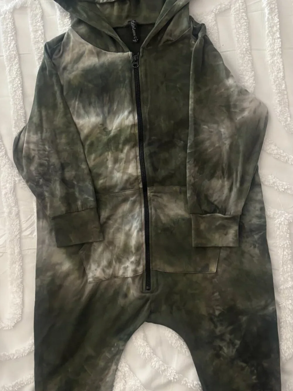 PixieLane Boys Camo Onesie Size 2/3